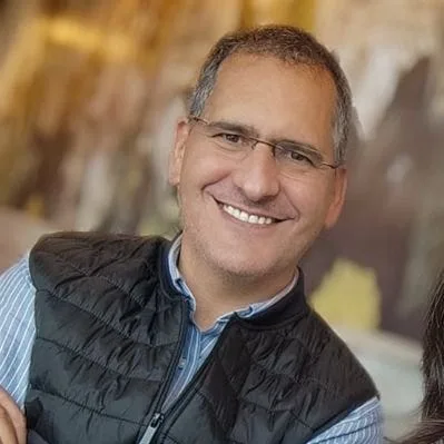 Jesús Barreña, profesor particular online de Economía